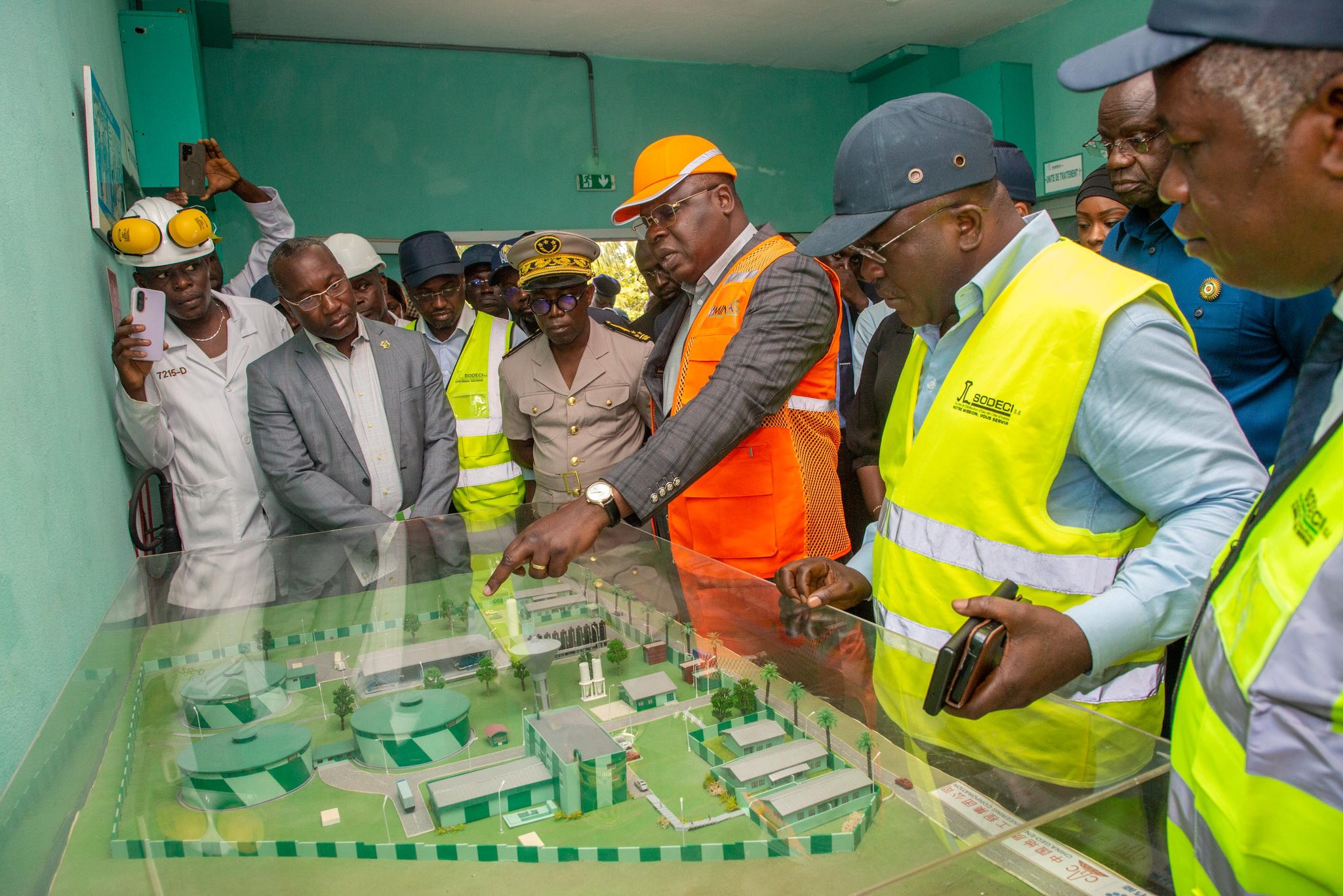 Bonoua: inspection of strategic factories by Minister Amédé Koffi Kouakou