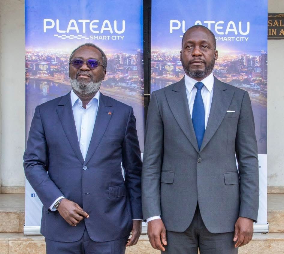 Telecommunications: the Plateau is equipped with a shared underground network